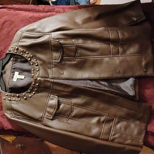 Kim Rogers, polyvinyl, 1x, brown